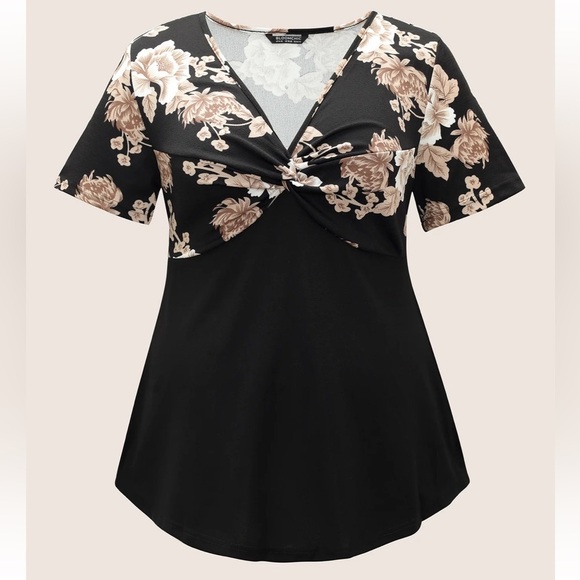 BloomChic Plus Size 2XL Floral Twist Front Asymmetrical Hem T-Shirt us18-20 - Picture 6 of 7